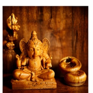 DEMO LISTING – Sandalwood Carved Ganesha Idol (Mini)